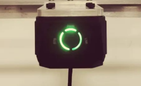 AI賦能鋰電信息采集！?？禉C(jī)器人助您“躺贏”工業(yè)讀碼新賽道